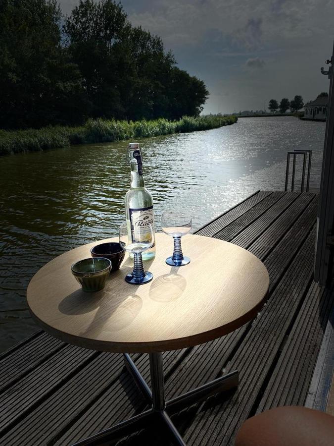 Bb De Woonboot Anna Paulowna Exterior foto