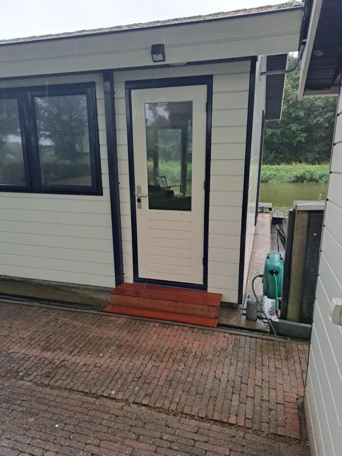 Bb De Woonboot Anna Paulowna Exterior foto
